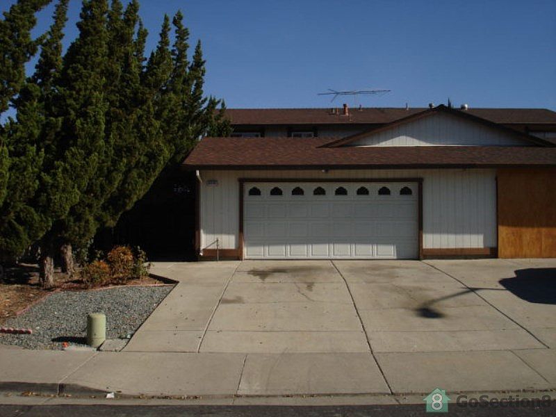 1st image of 2113 Dogwood Way