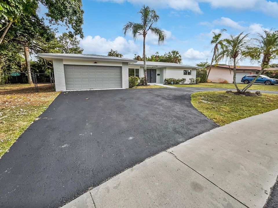 1st image of 1140 NW 71st Avenue