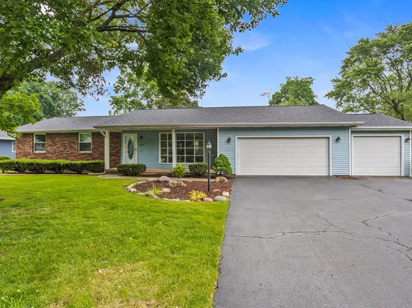 2409 Valkar Ln, Champaign, IL 61822