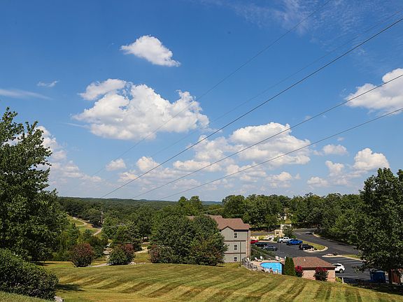 2nd image of 1035 Golf Drive
