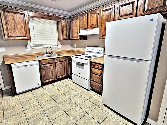 4th image of 2824 Wimberly Dr SW