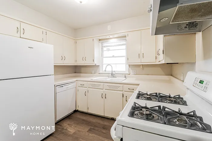 3815 Idlewild Ave — Photo 6