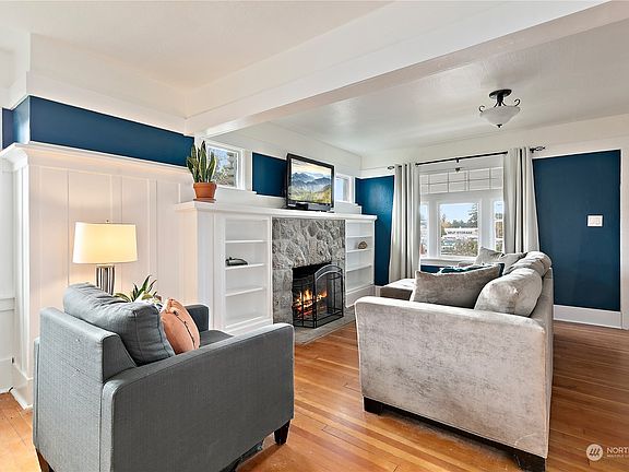 4th image of 6415 Yakima Avenue
