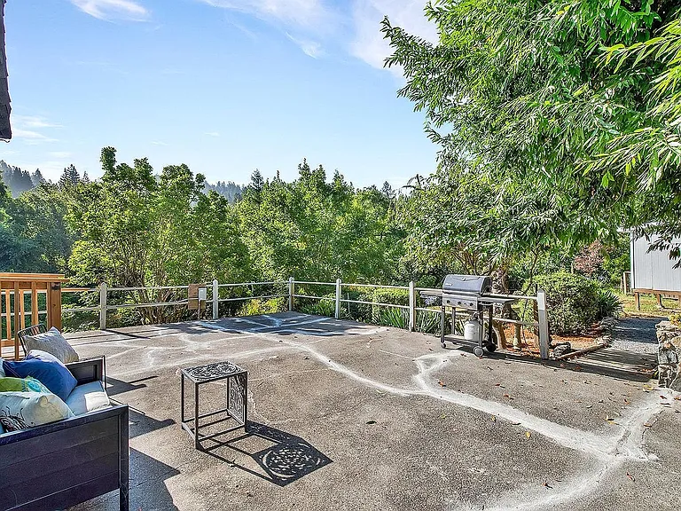 15373 River Rd — Photo 8