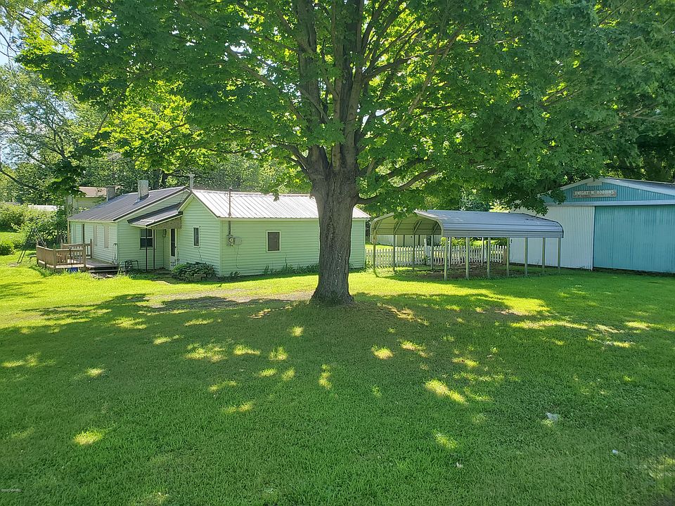 2nd image of 2666 Terminal Rd