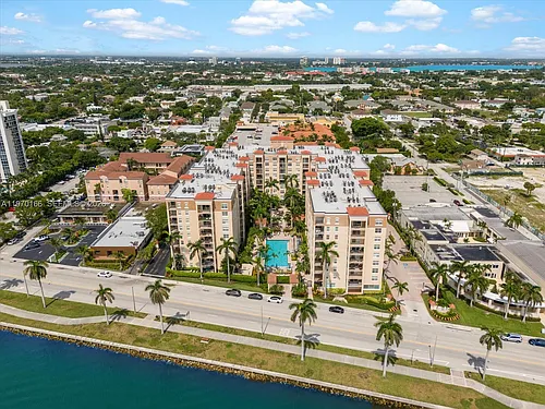 1803 N Flagler Dr #213 Photo 1