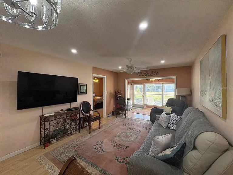 1606 Flint Dr W — Photo 15