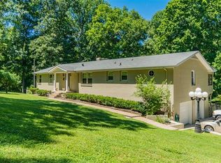 1650 Simpson Dr, Clarksville, TN 37043