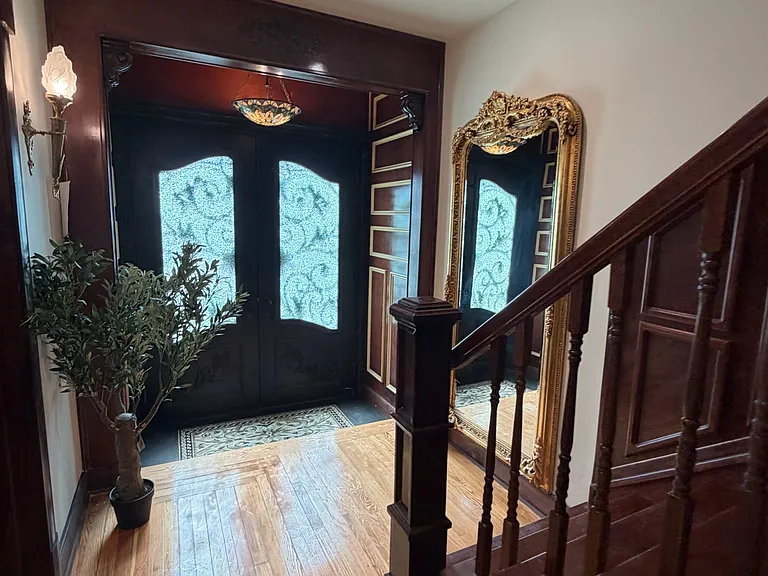 153 Myrtle Ave #1 — Photo 34