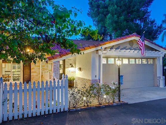 3rd image of 9187 Grossmont Blvd