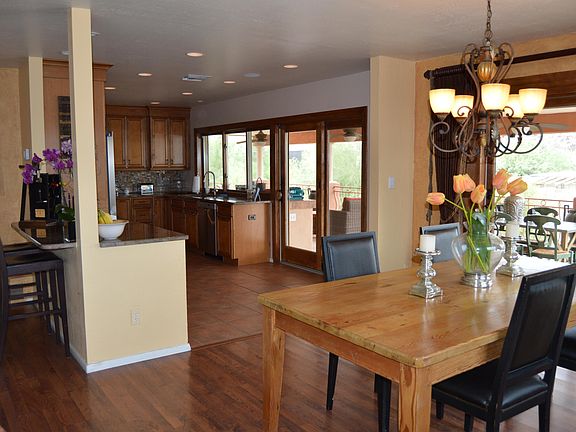 5th image of 2439 E SQUAW PEAK Drive
