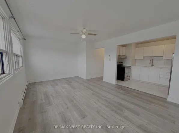 1687 Saint Clair Ave W, Toronto, ON M6N 1H9