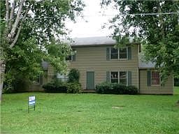 1st image of 2564 Carriage Dr #B