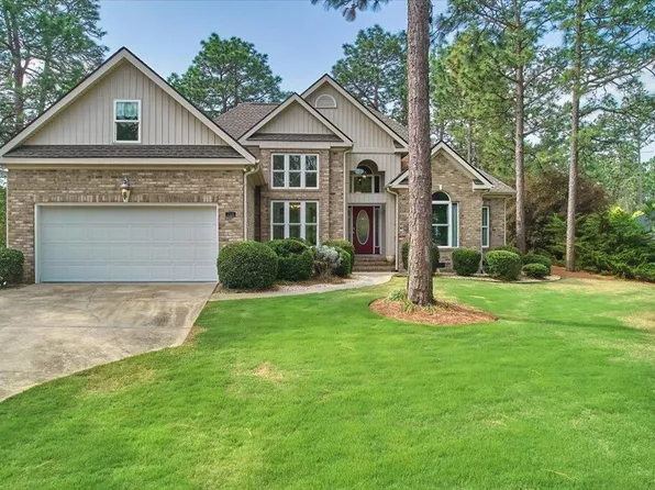 119 Dennis Circle, West End, NC 27376