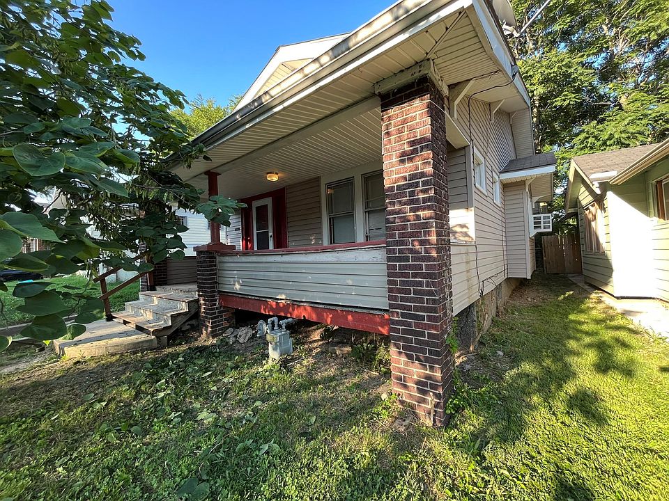1st image of 2913 N 27th St