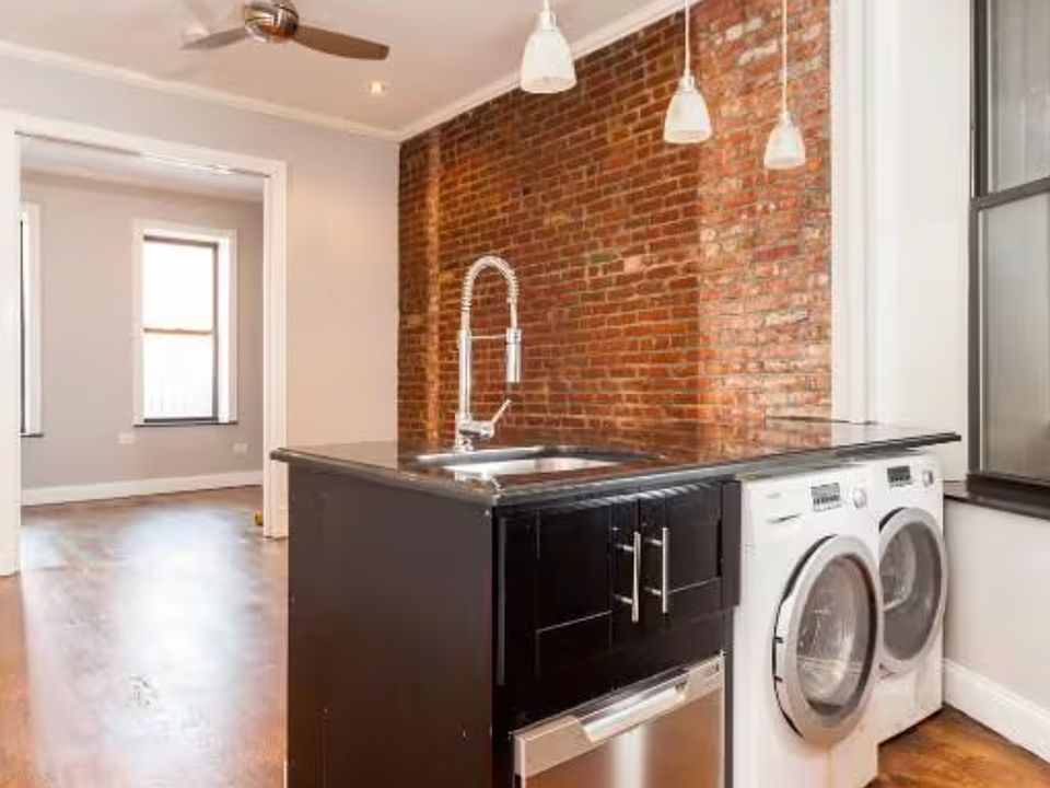 1st image of 40 Avenue B #3B