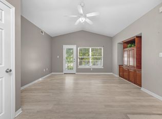 1501 Partin Dr APT 209, Niceville, FL 32578