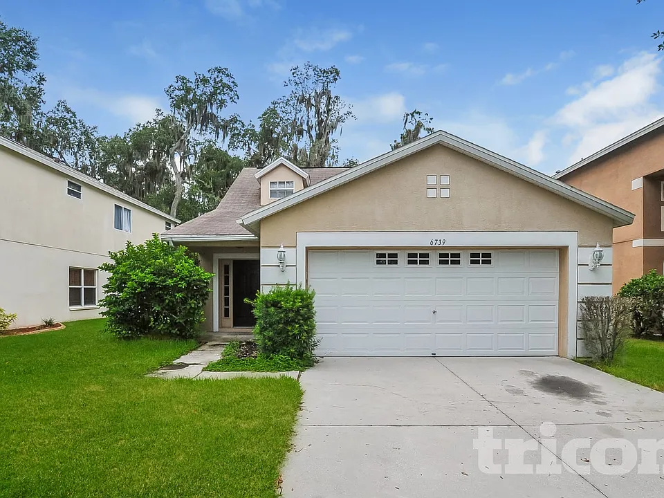6739 Summer Haven Dr