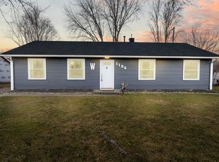 1194 Woodmere Dr, New Haven, IN 46774