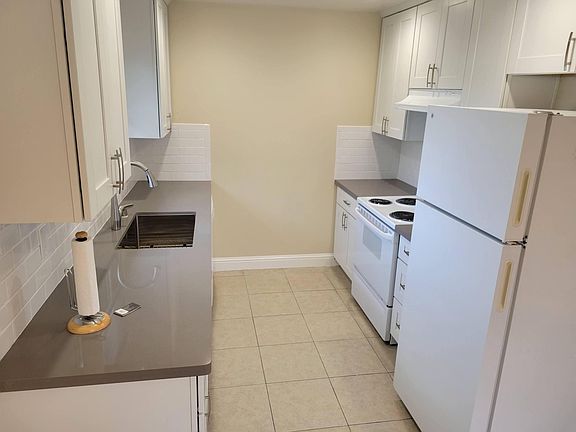 3rd image of 3143 Impala Dr APT 4