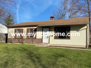 6008 Landsdowne Dr, Fort Wayne, IN 46816