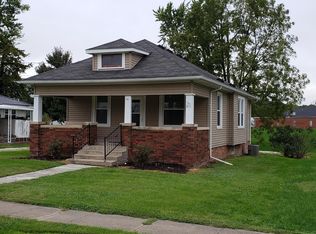 211 E North St, Colchester, IL 62326