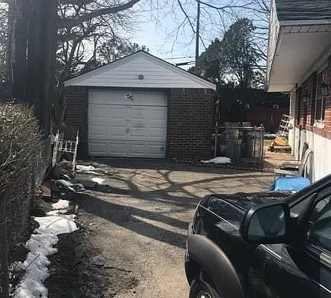 2nd image of 2481 Fir Ct