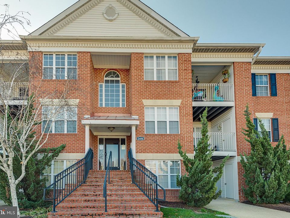 1st image of 2406 Forest Edge Ct Unit 102K