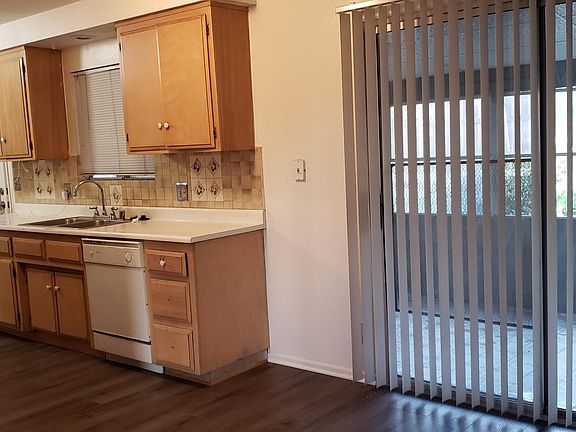 5th image of 260XX Camphorwood Ave