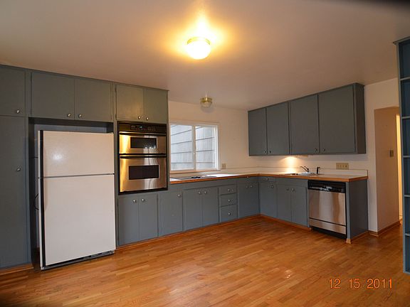 Beautiful updated kitchen