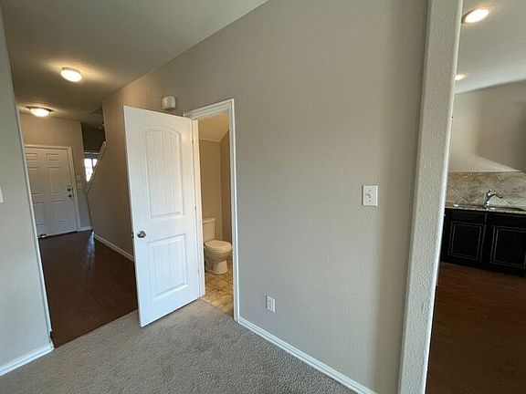 4th image of 3505 Woodshire Ave