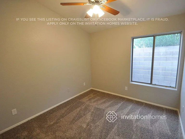 3034 E Captain Dreyfus Ave — Photo 7