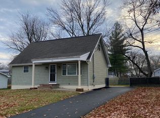 32 Rhode Island Dr, Jackson, NJ 08527