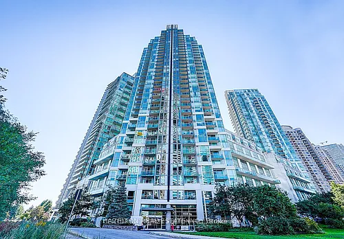 220 Burnhamthorpe Rd W Photo 1
