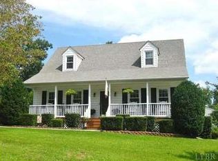 1 Elm Ave, Altavista, VA 24517