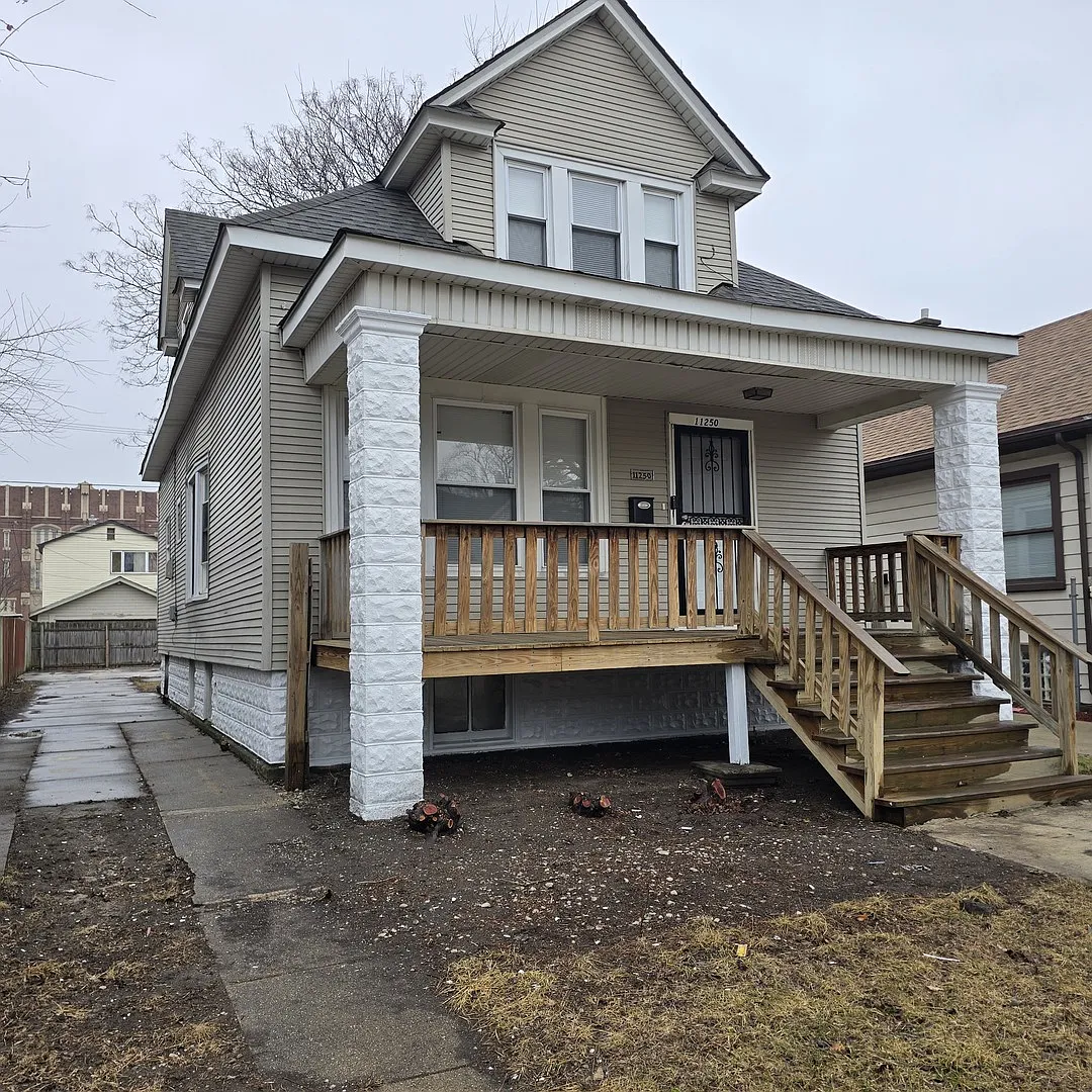 11250 S Parnell Ave photo 1