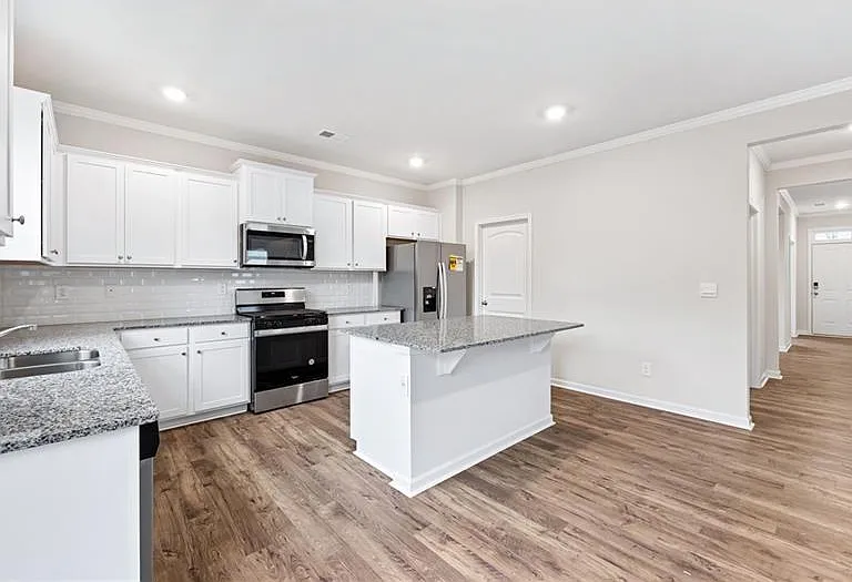 7962 Centera Ct — Photo 10