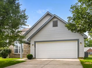 17124 Rushmore Dr, Westfield, IN 46074
