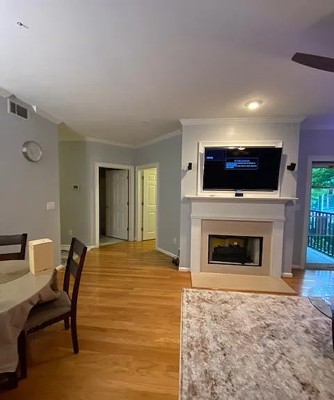 3275 Lenox Rd NE #215 — Photo 11