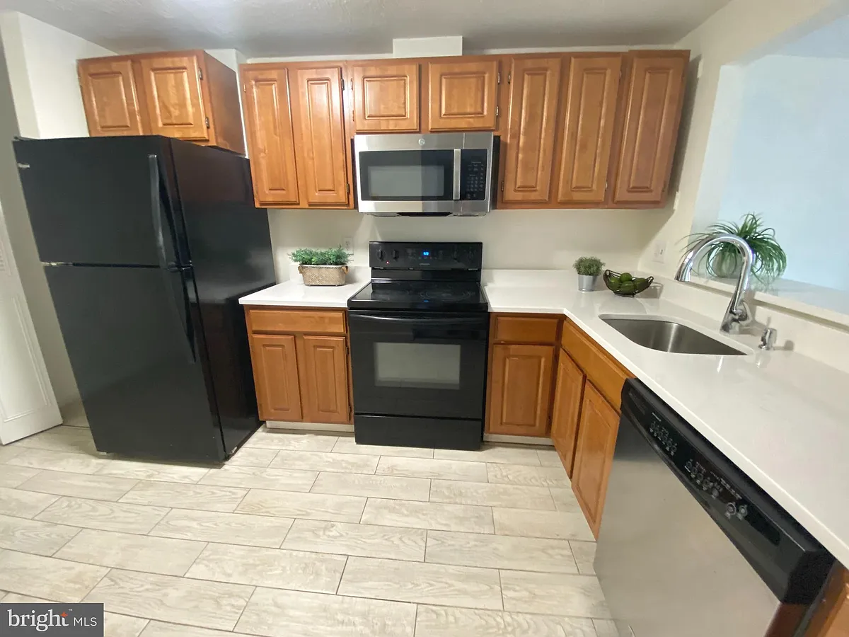 Building Photo - 13433 Whitechurch Cir