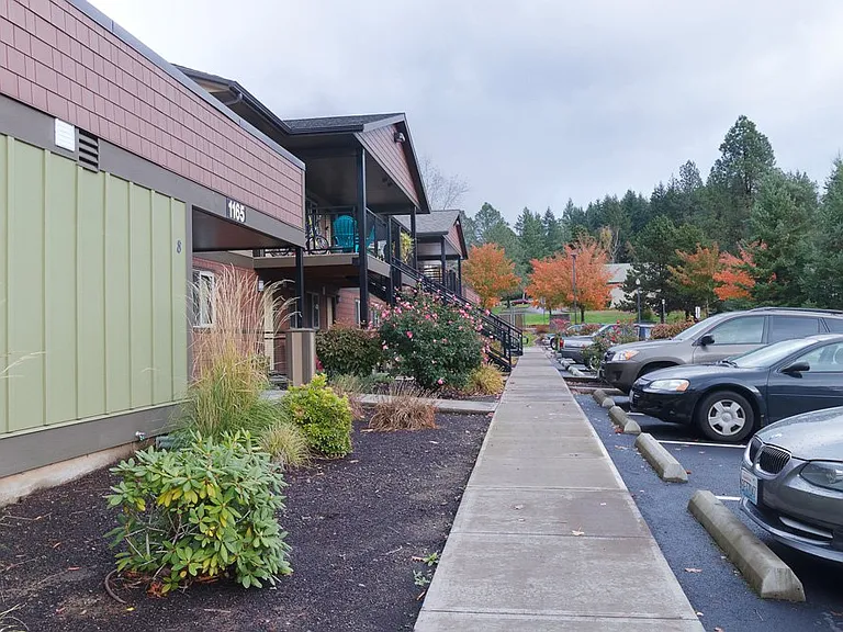 23455 SW Main St #23455 — Photo 10