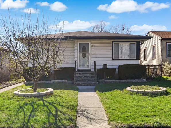 7204 Schneider Ave, Hammond, IN 46323