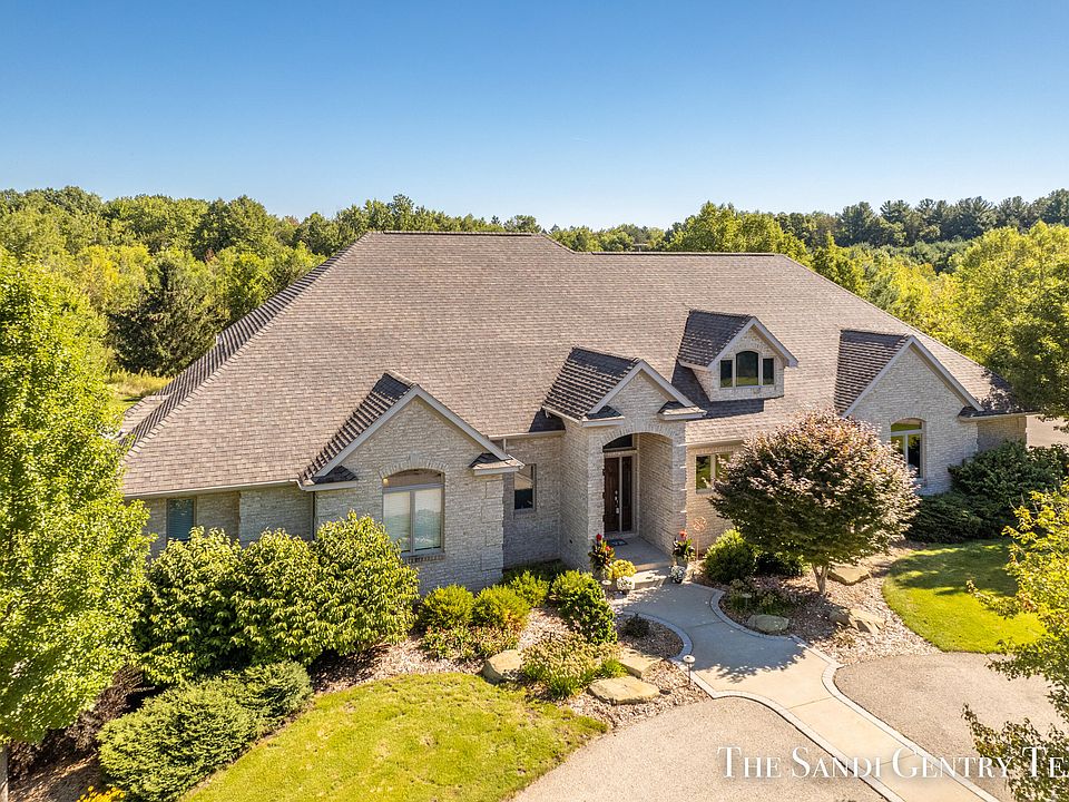 10365 Cleveland St, Nunica, MI 49448 Zillow