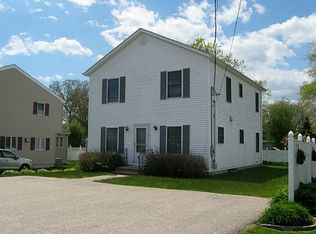 7 Sewell Rd, Narragansett, RI 02882