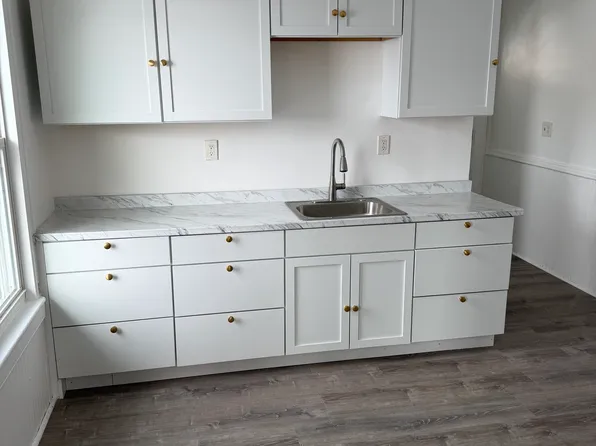 1131 E Main St #2, Waterbury, CT 06705