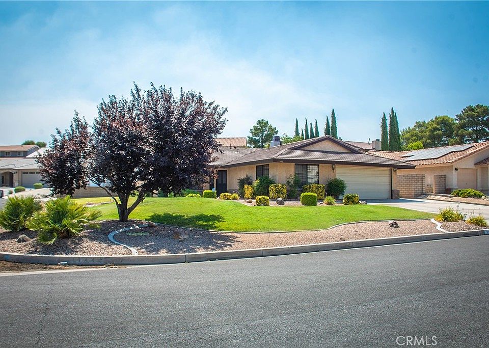 1st image of 13440 Stoneridge Dr