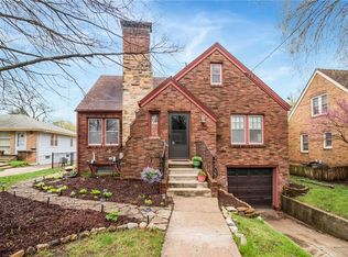 4412 Urbandale Ave, Des Moines, IA 50310