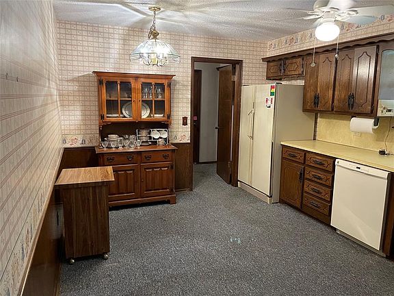 5th image of 1317 Winding Creek Ct