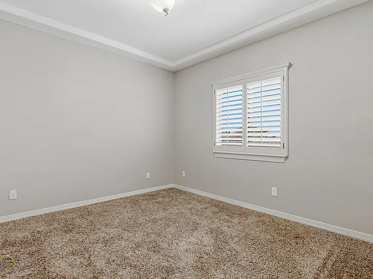 14293 Meadow Lake Ave — Photo 34