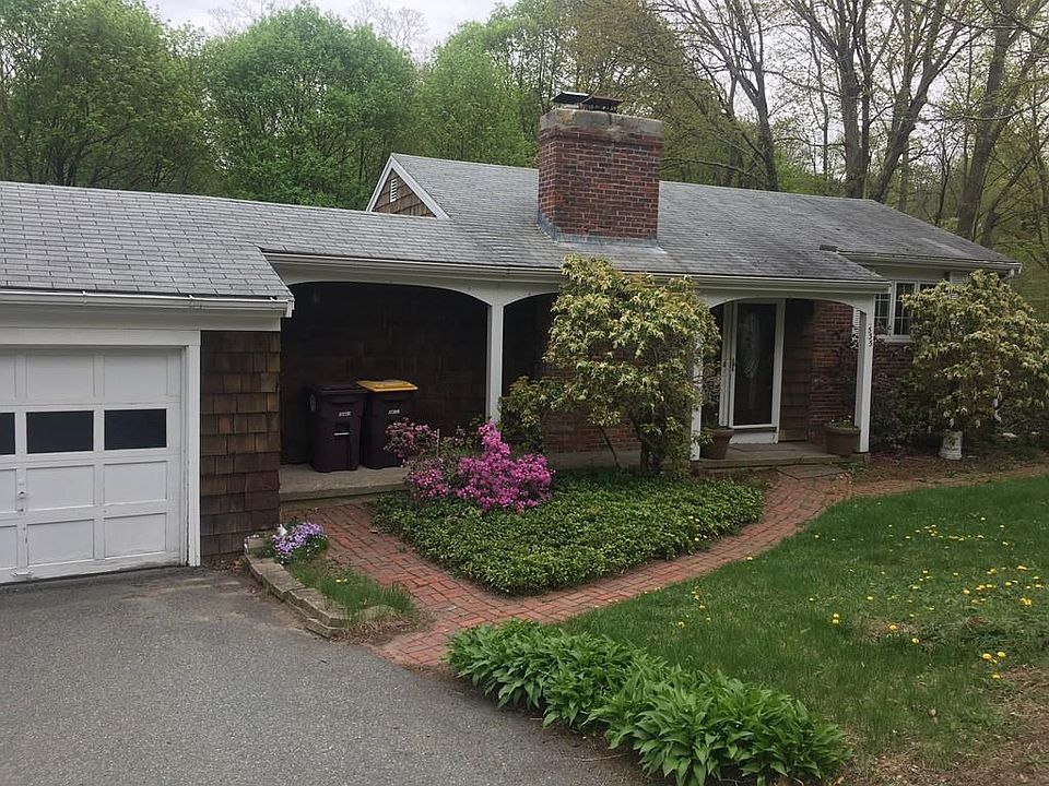 1st image of 535 Essex St